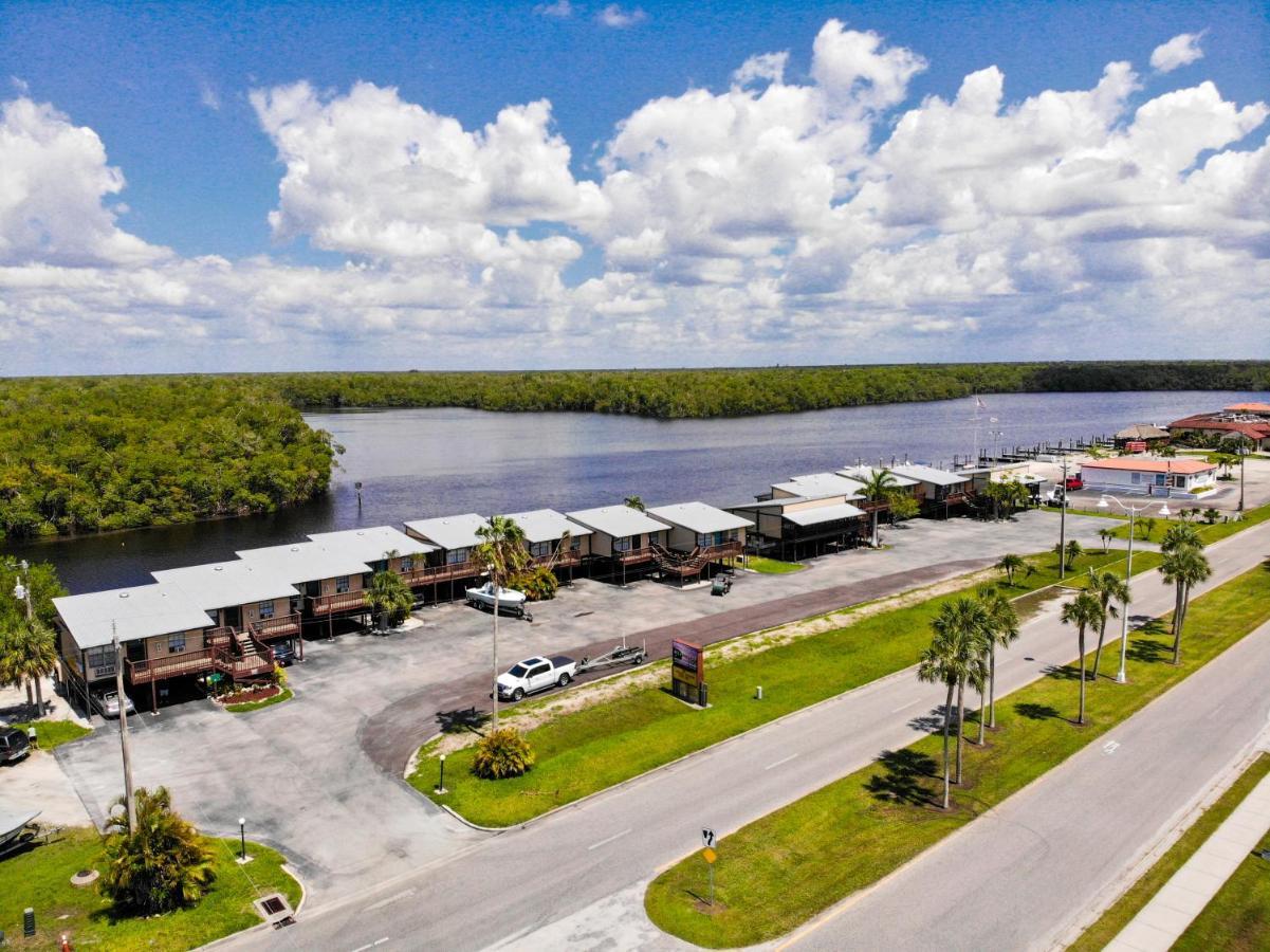 River Wilderness Waterfront Cabins Everglades City Kültér fotó