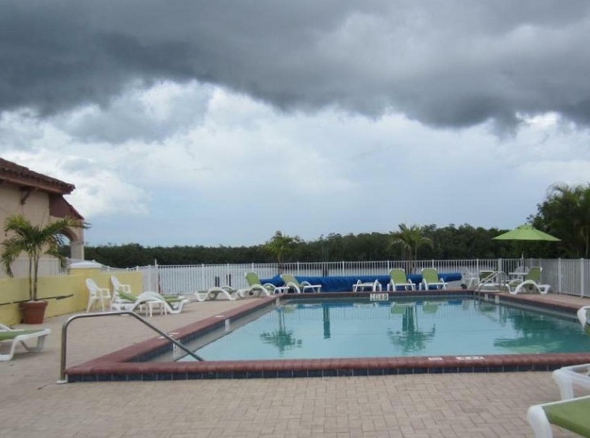 River Wilderness Waterfront Cabins Everglades City Kültér fotó