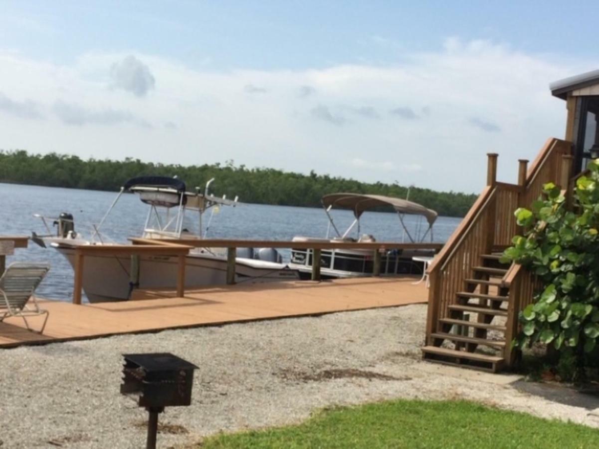River Wilderness Waterfront Cabins Everglades City Kültér fotó